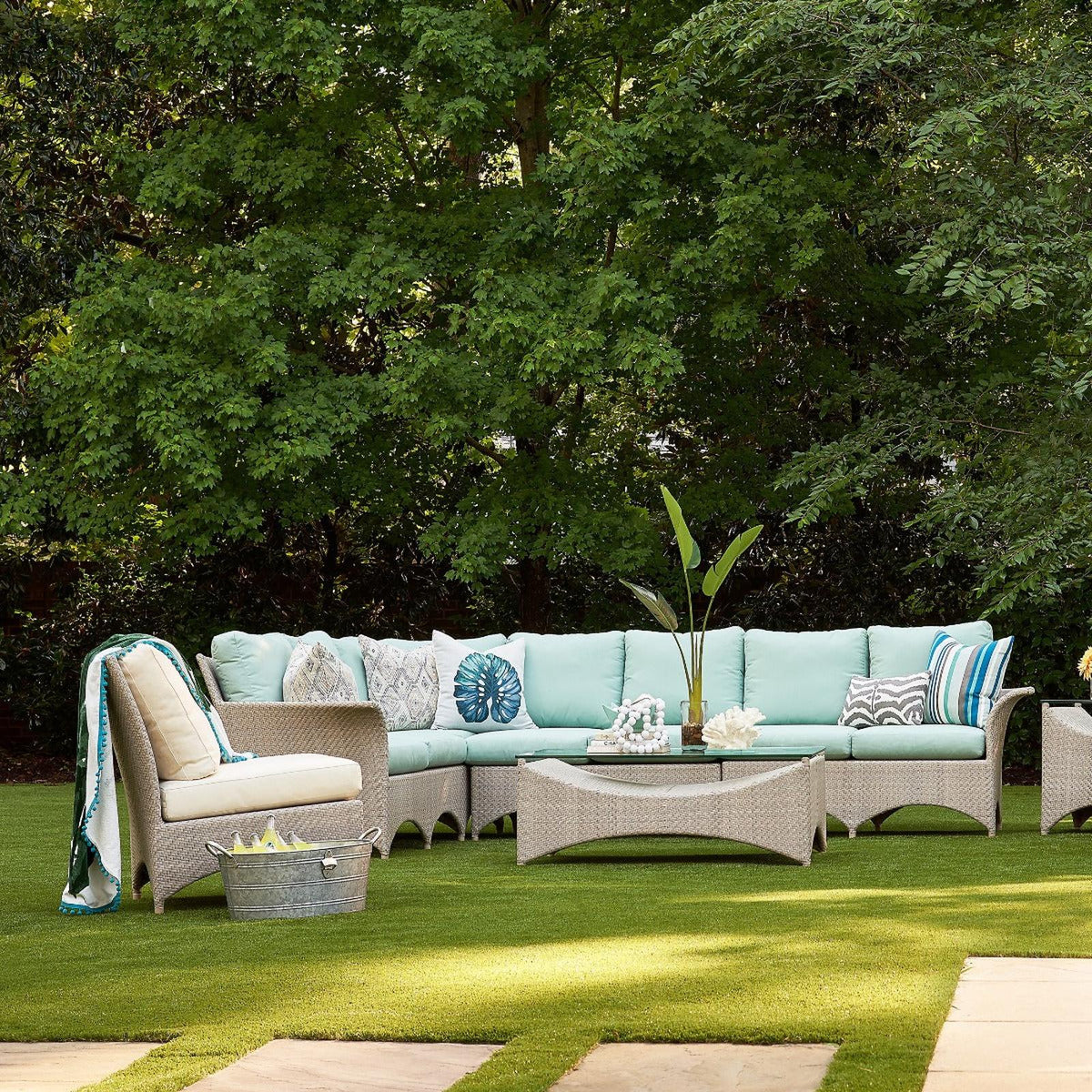 Woodbridge Furniture Saint Lucia Outdoor Bunching Chair