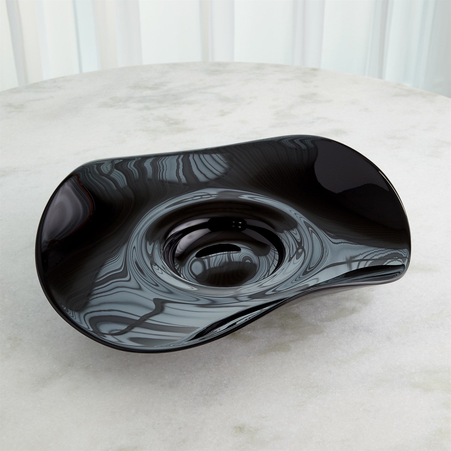 Global Views Wavy Edge Bowl - Black