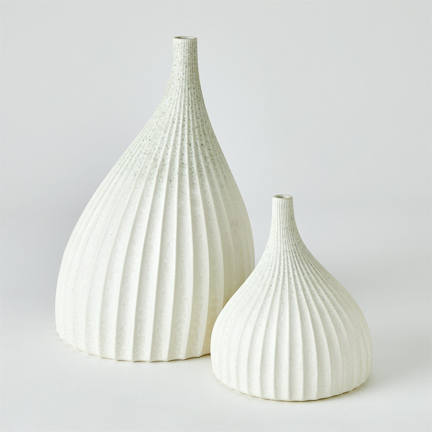 Global Views Dewdrop Vase