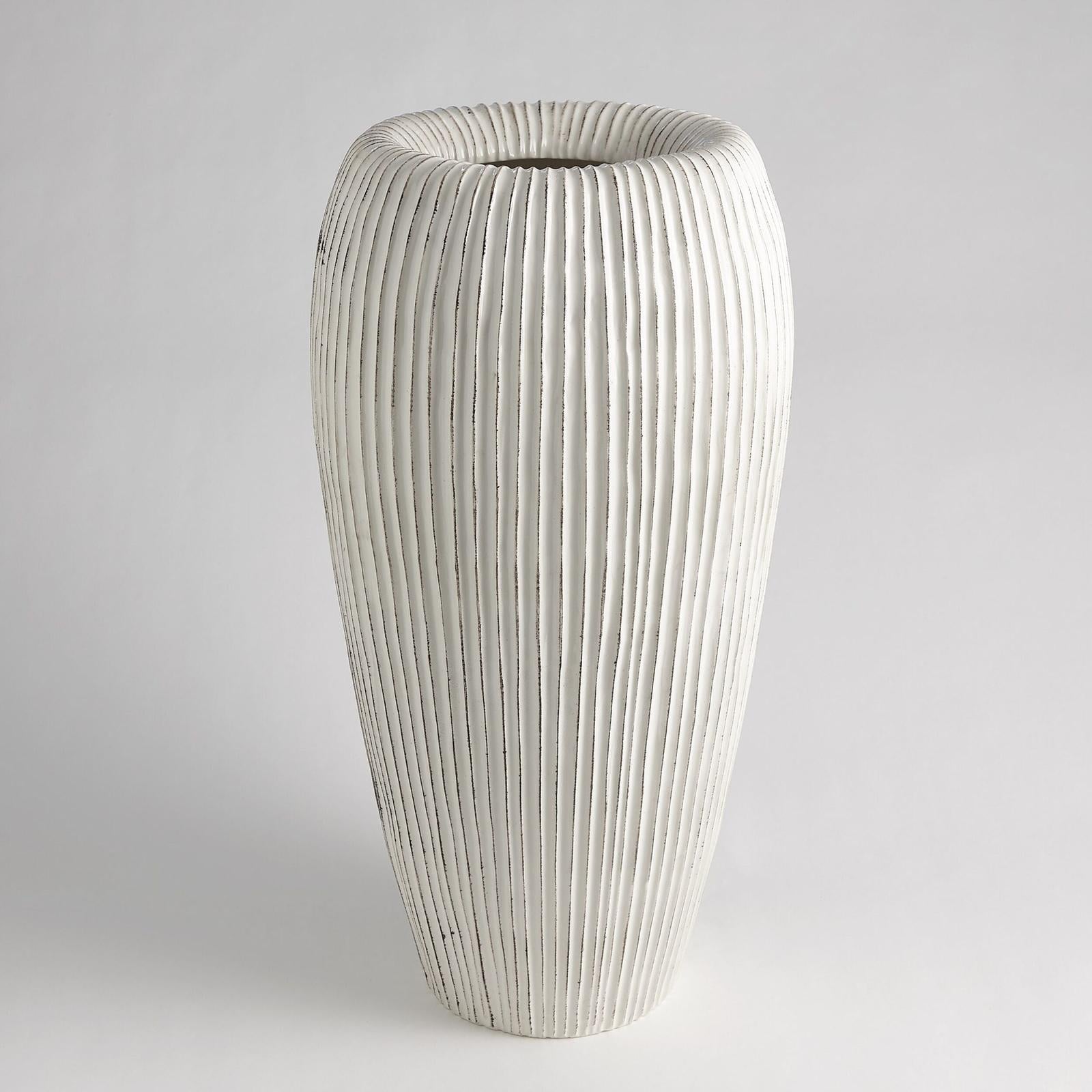 Global Views Baleen Ivory Vase