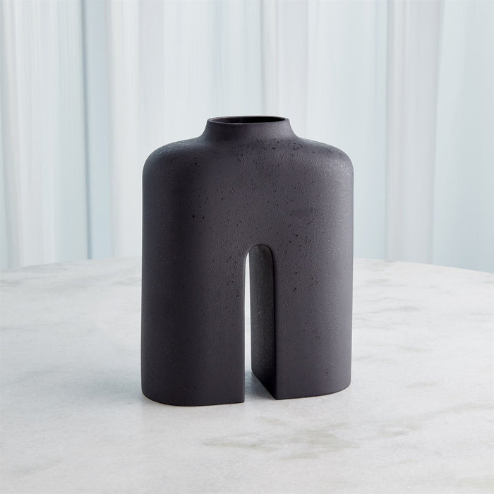 Global Views Guardian Vase - Black