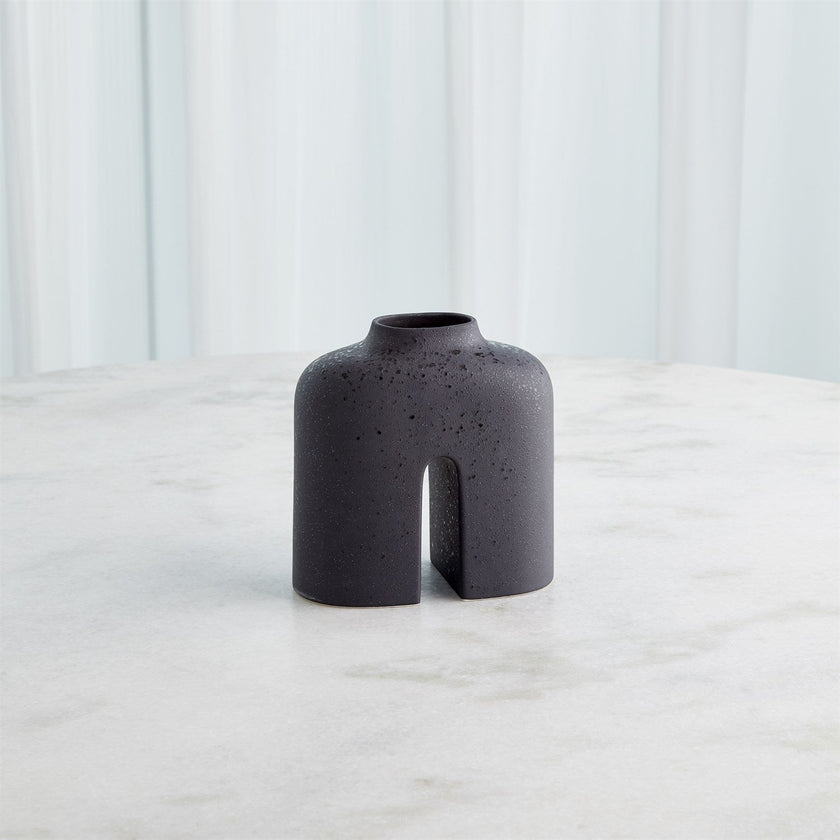 Global Views Guardian Vase - Black