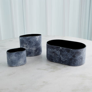 Global Views Black Scavo Vase