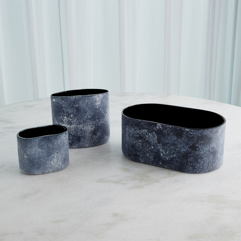 Global Views Black Scavo Vase