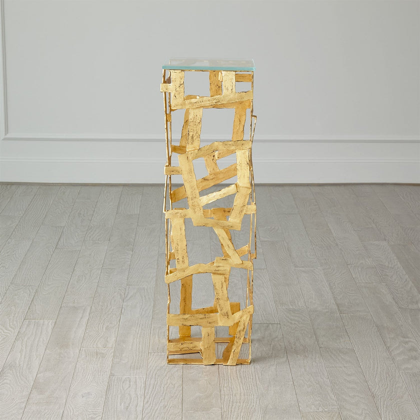 Global Views Fragments Pedestal