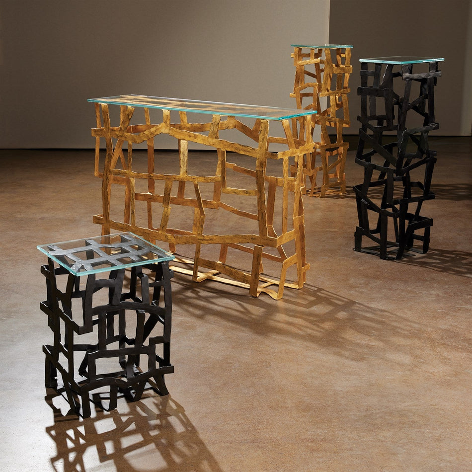 Global Views Fragments Pedestal