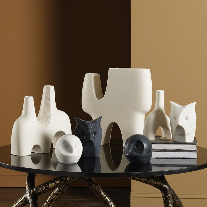 Global Views Cassel Vase - Matte White