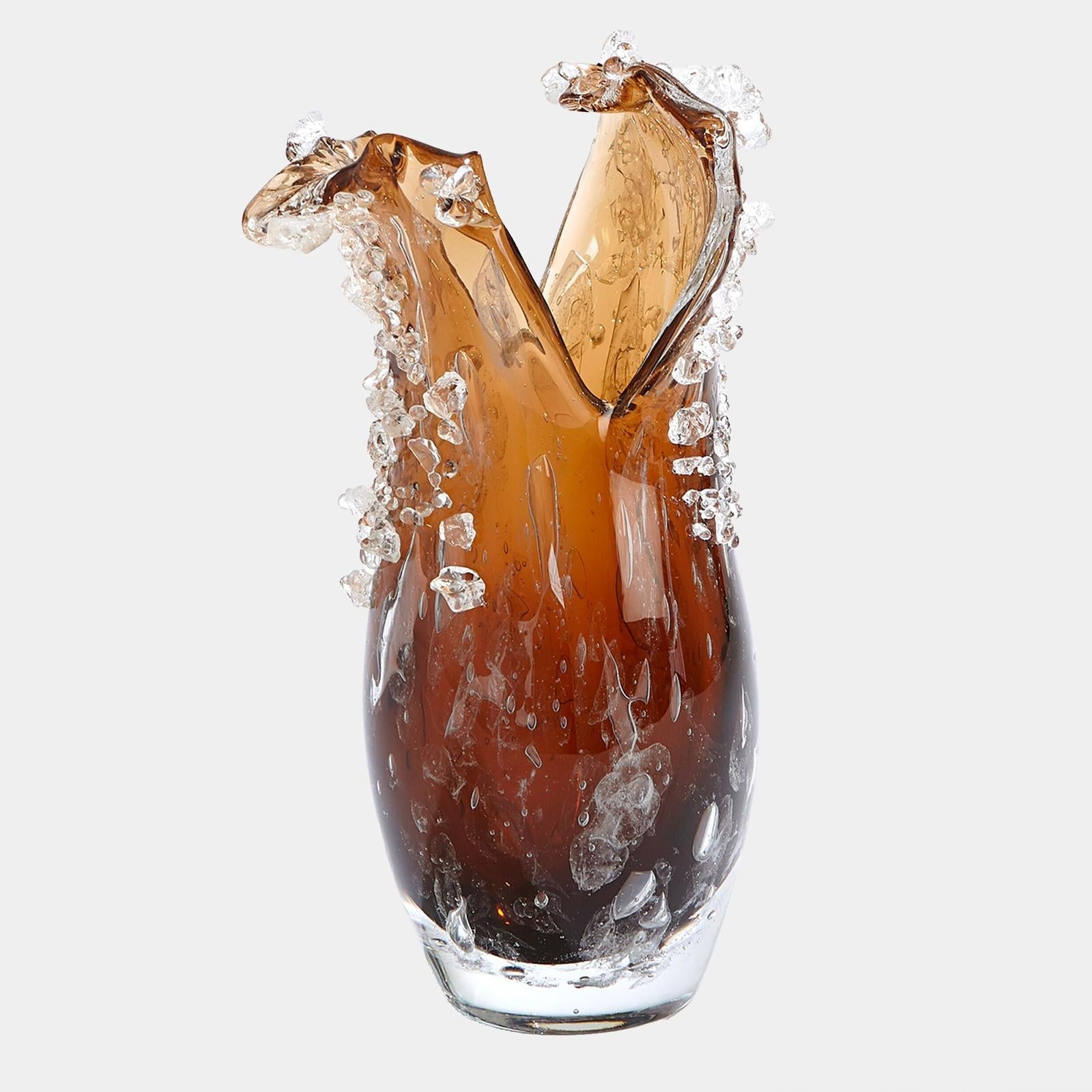 Global Views Dual Wave Vase