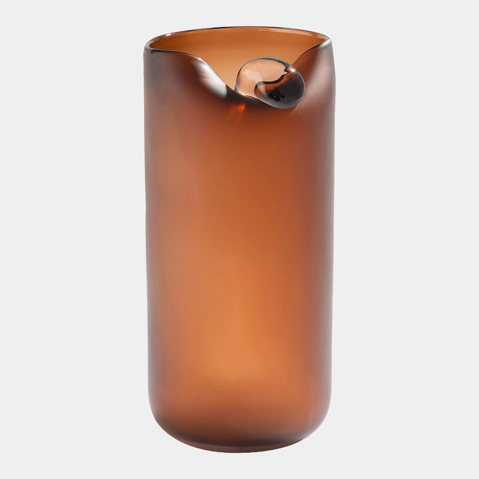 Global Views Poise Vase