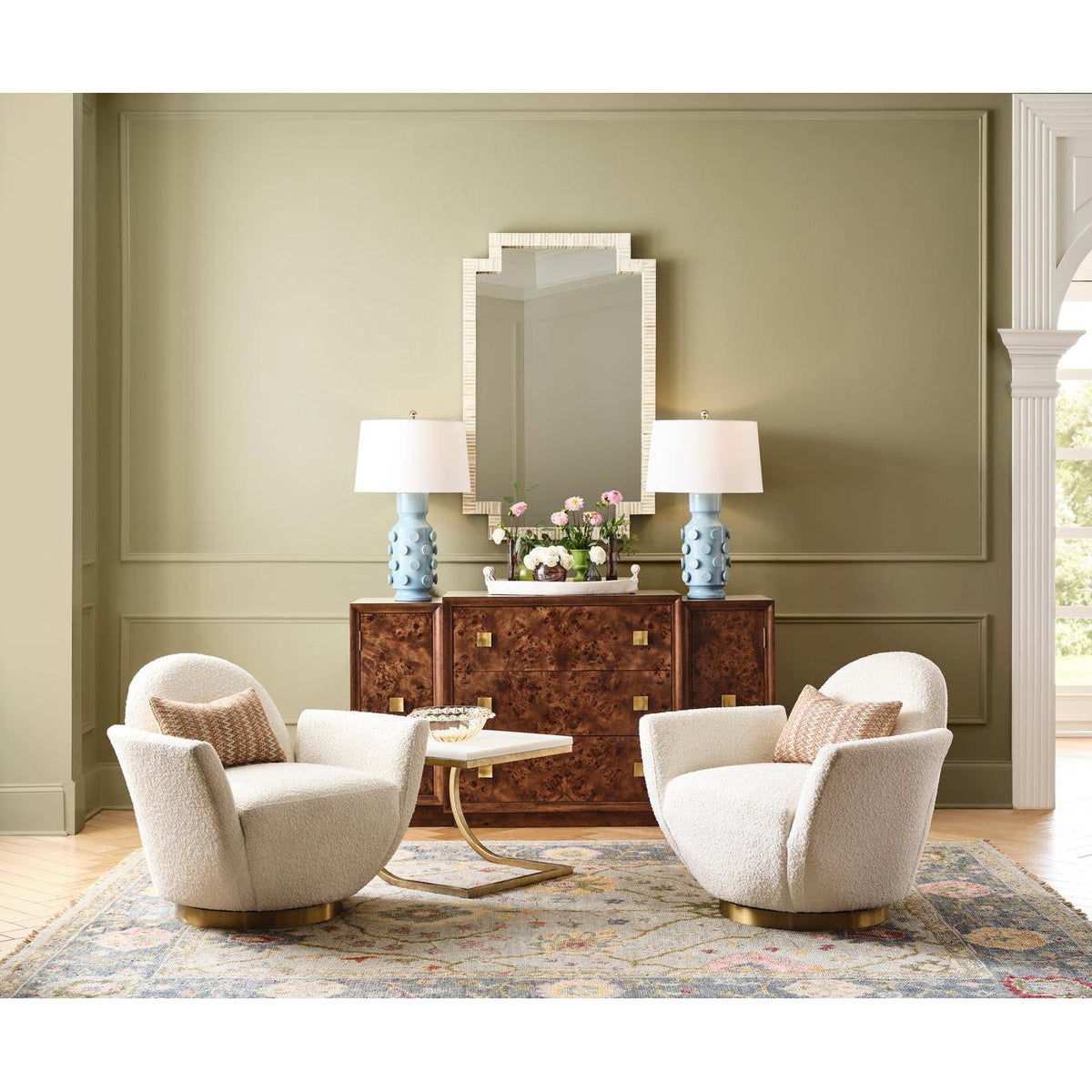 Wildwood Solano White Tray