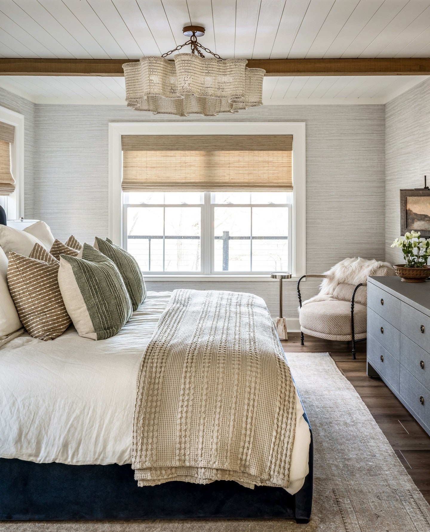 Leithia Chandelier