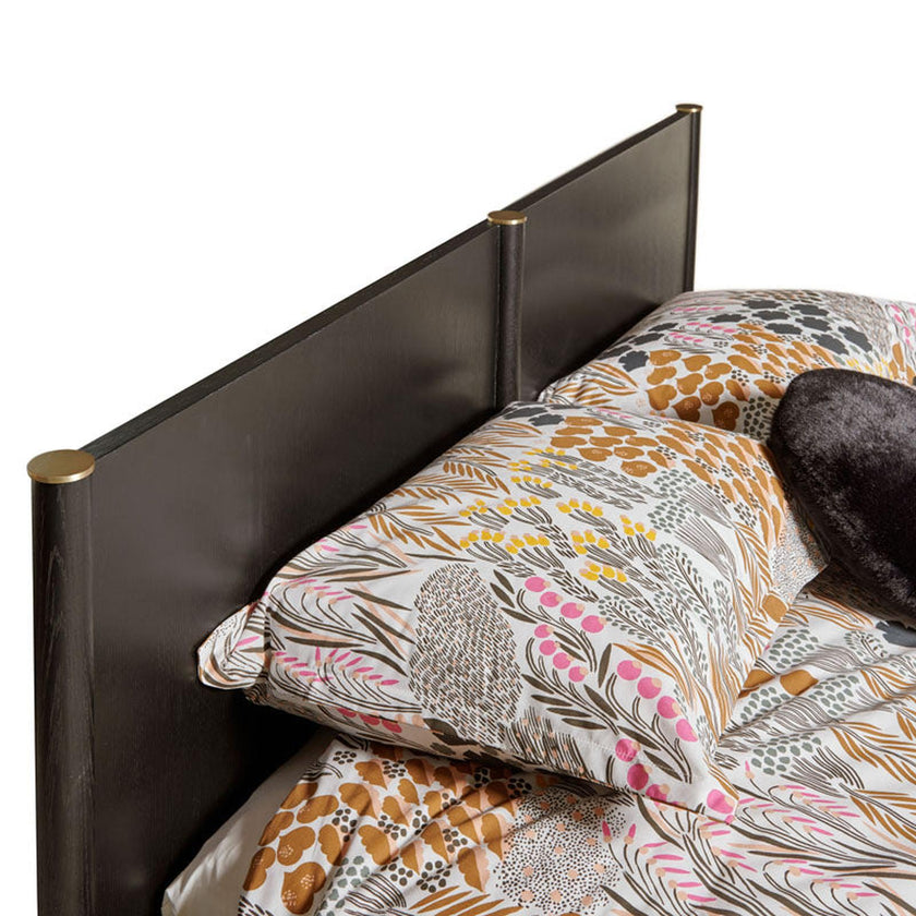 Woodbridge Furniture Rosebud Bed