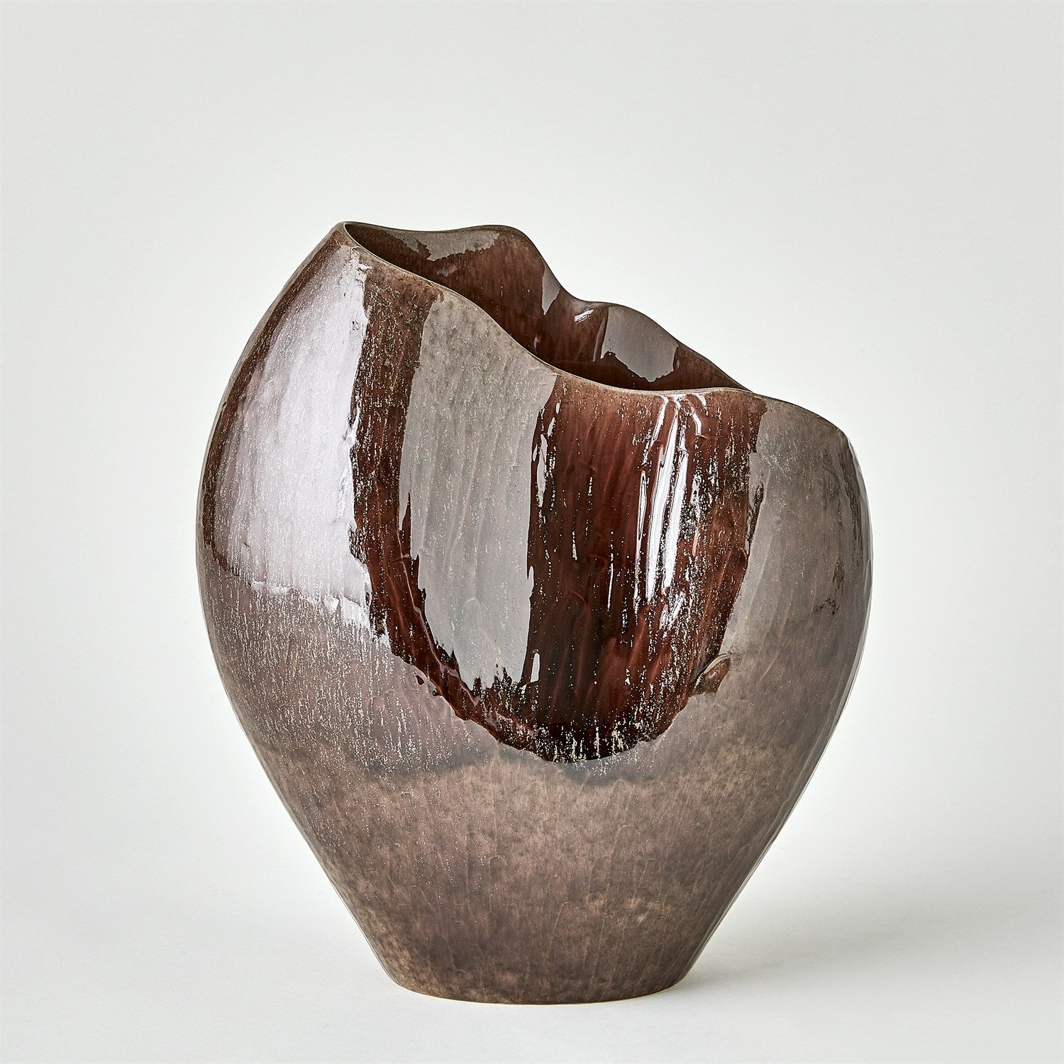 Global Views Horn Vase