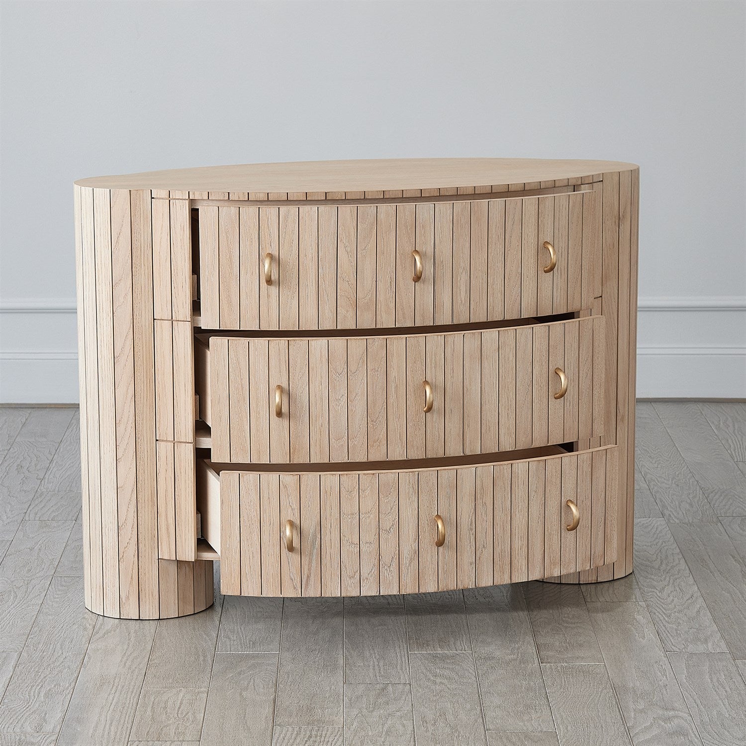 Global Views Luna Natural Oak Chest