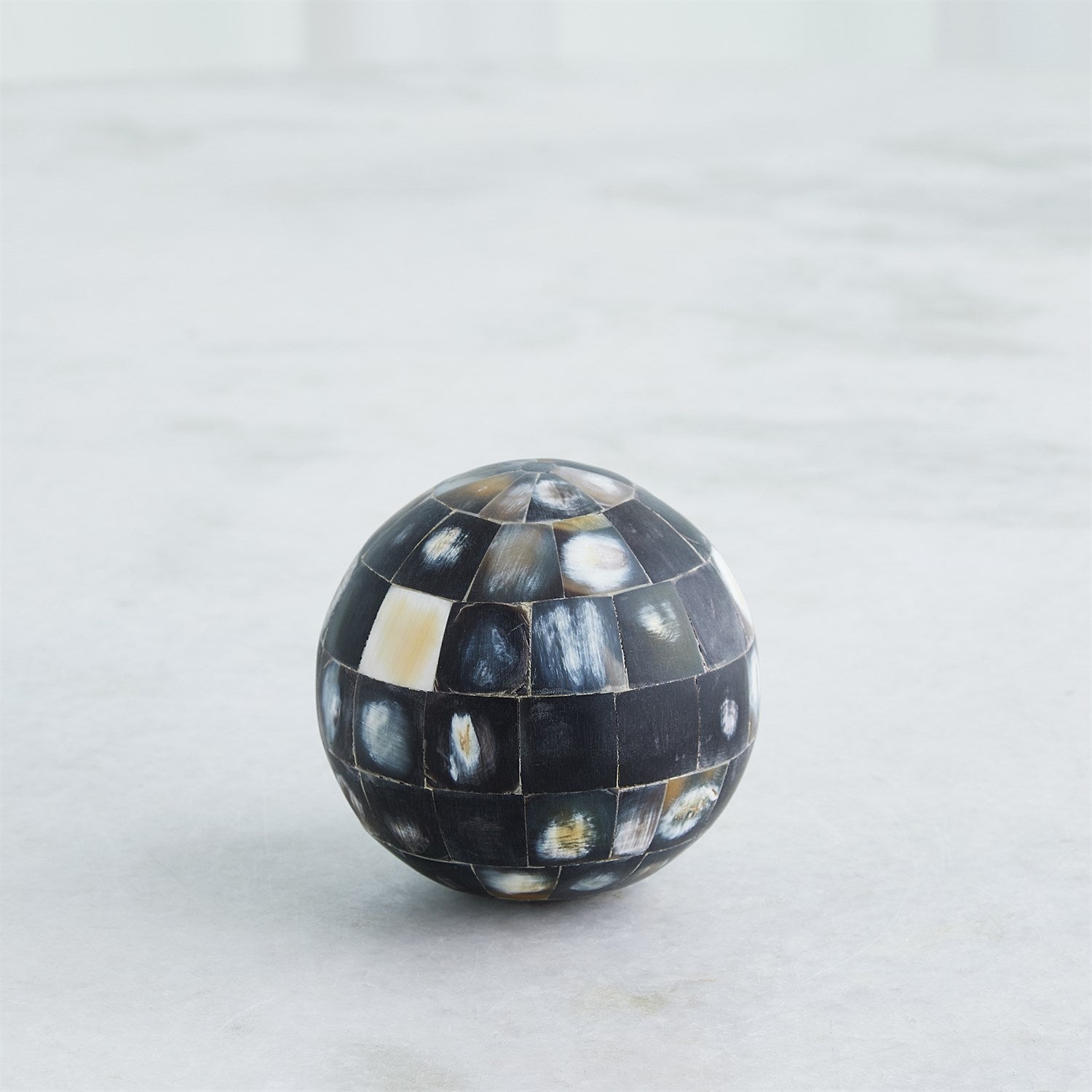 Global Views Horn Sphere