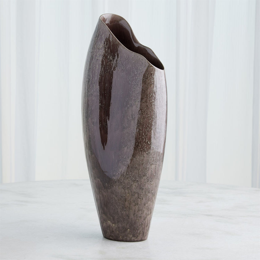 Global Views Horn Vase