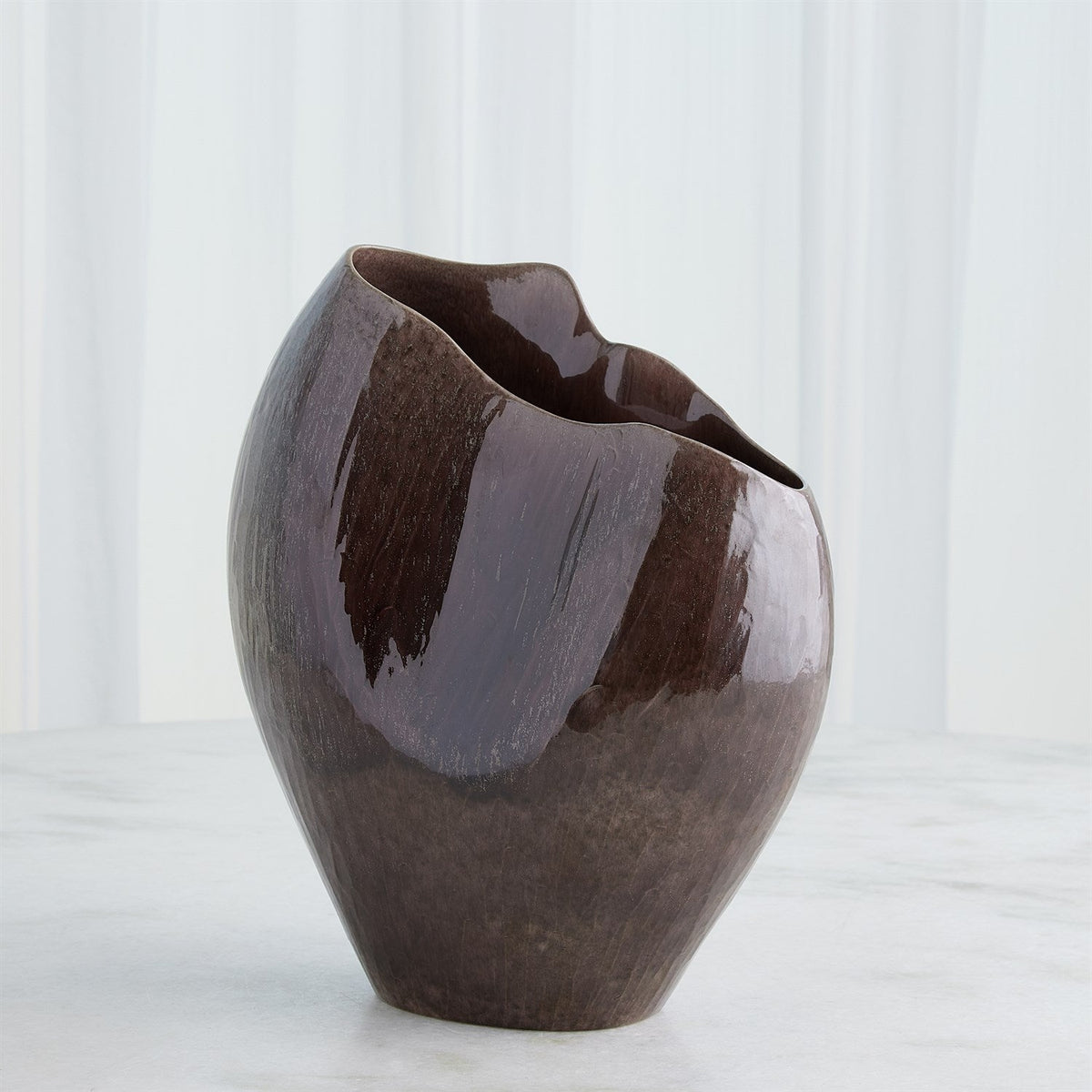 Global Views Horn Vase