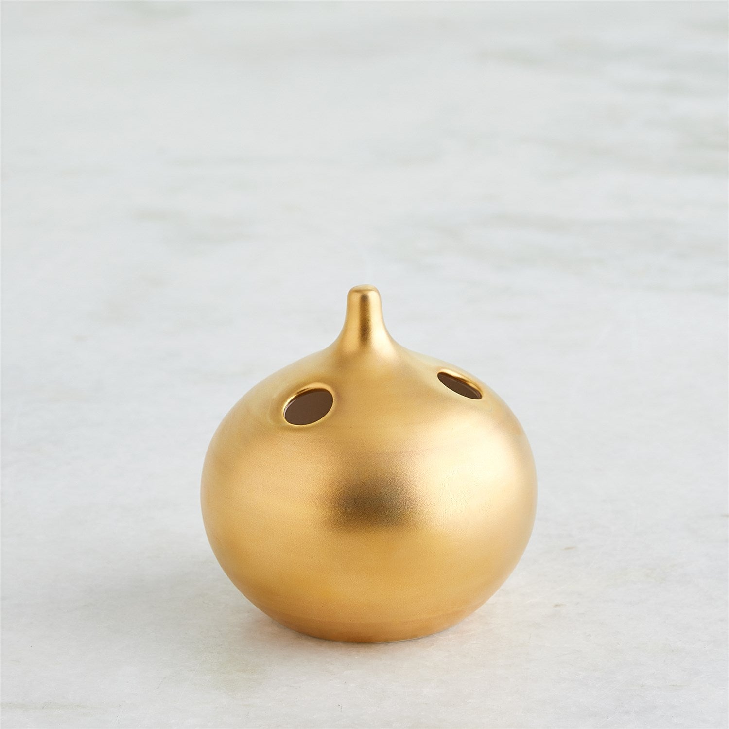 Global Views Matte Gold Oh No Vase