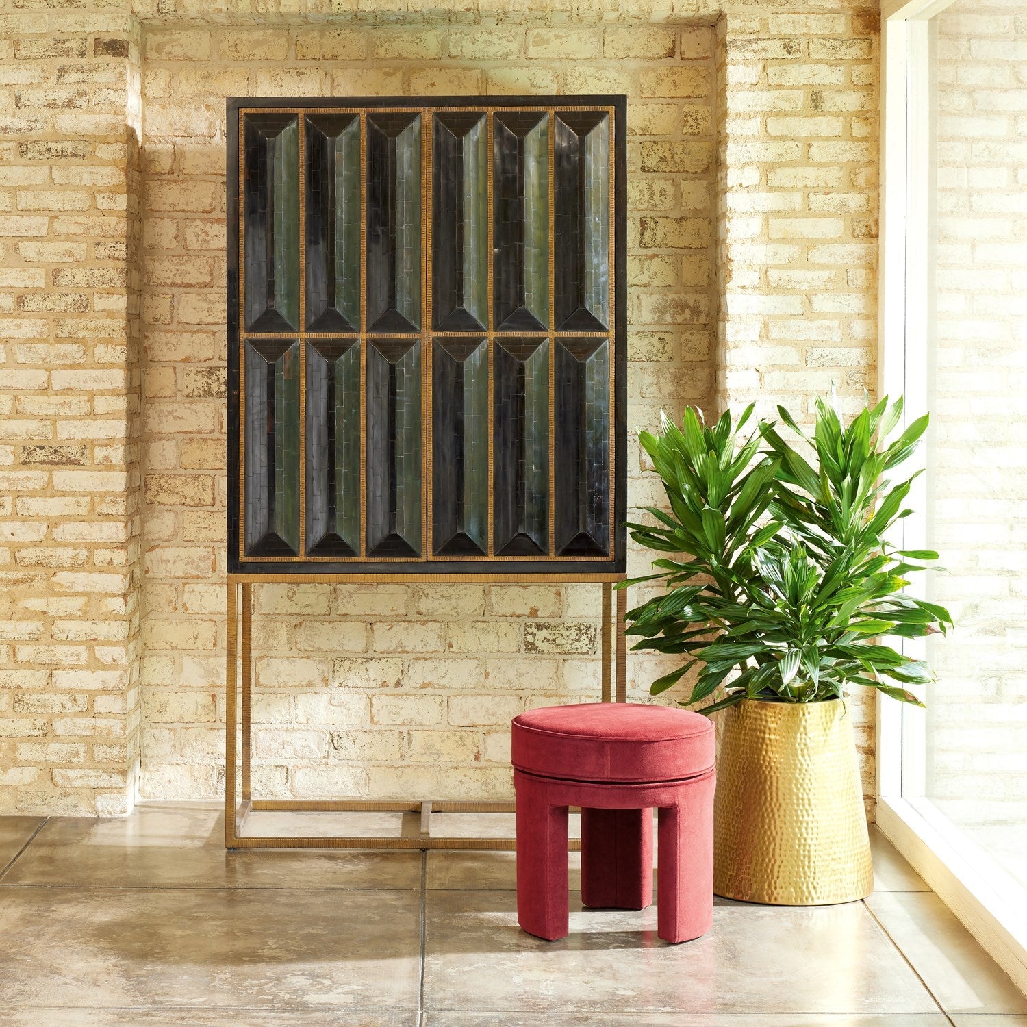 Global Views Papu Stool