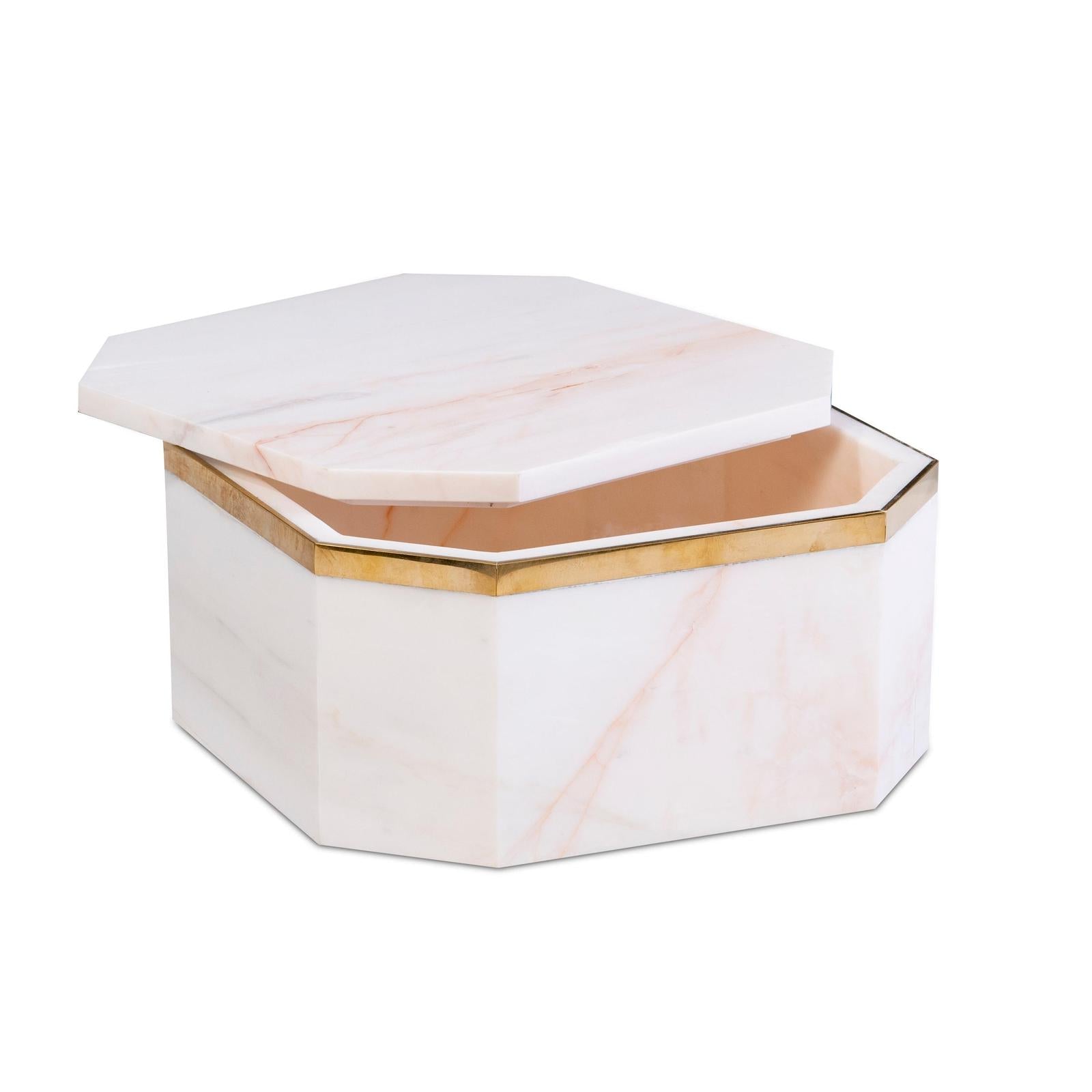 Maitland Andros Box