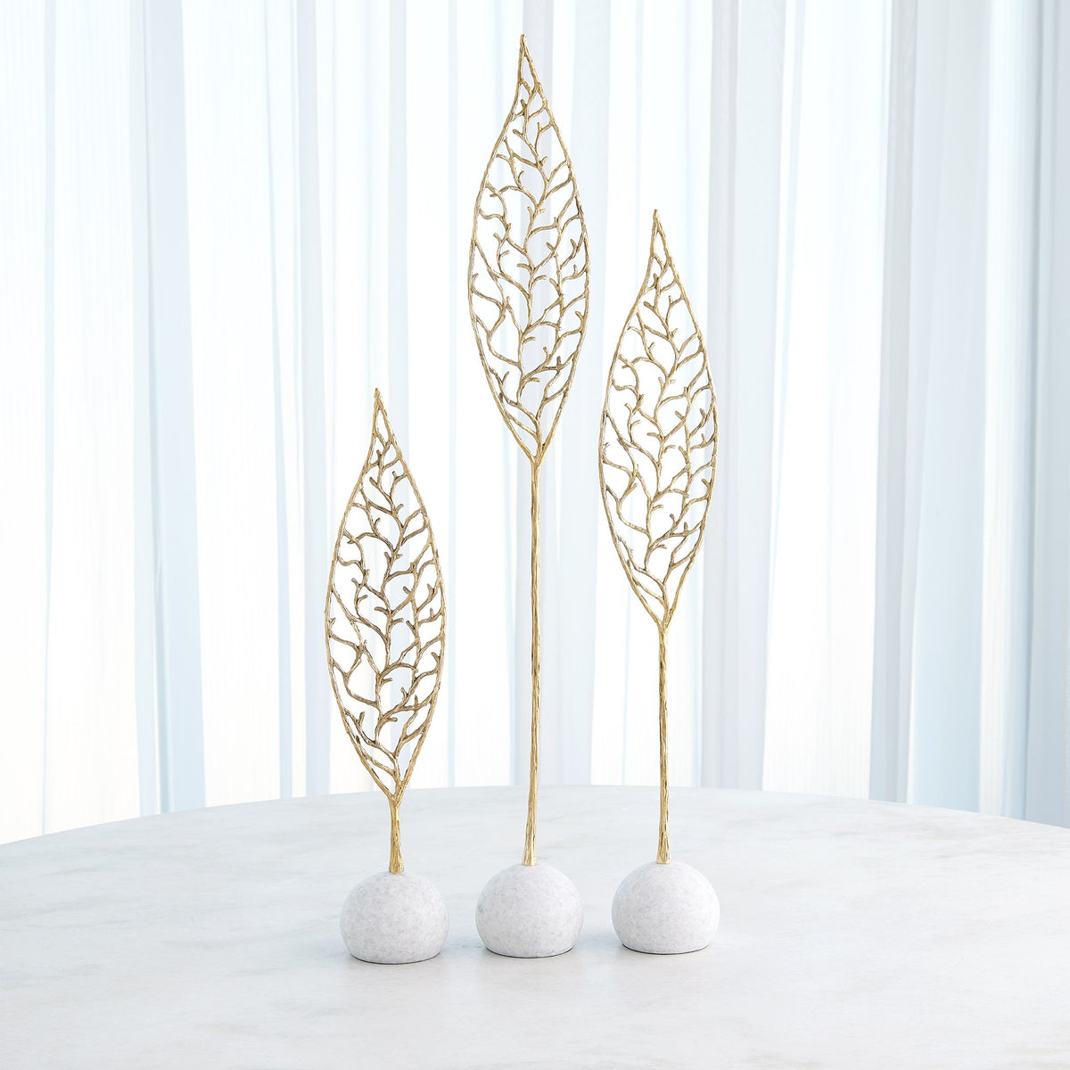 Global Views Sprig Sculpture