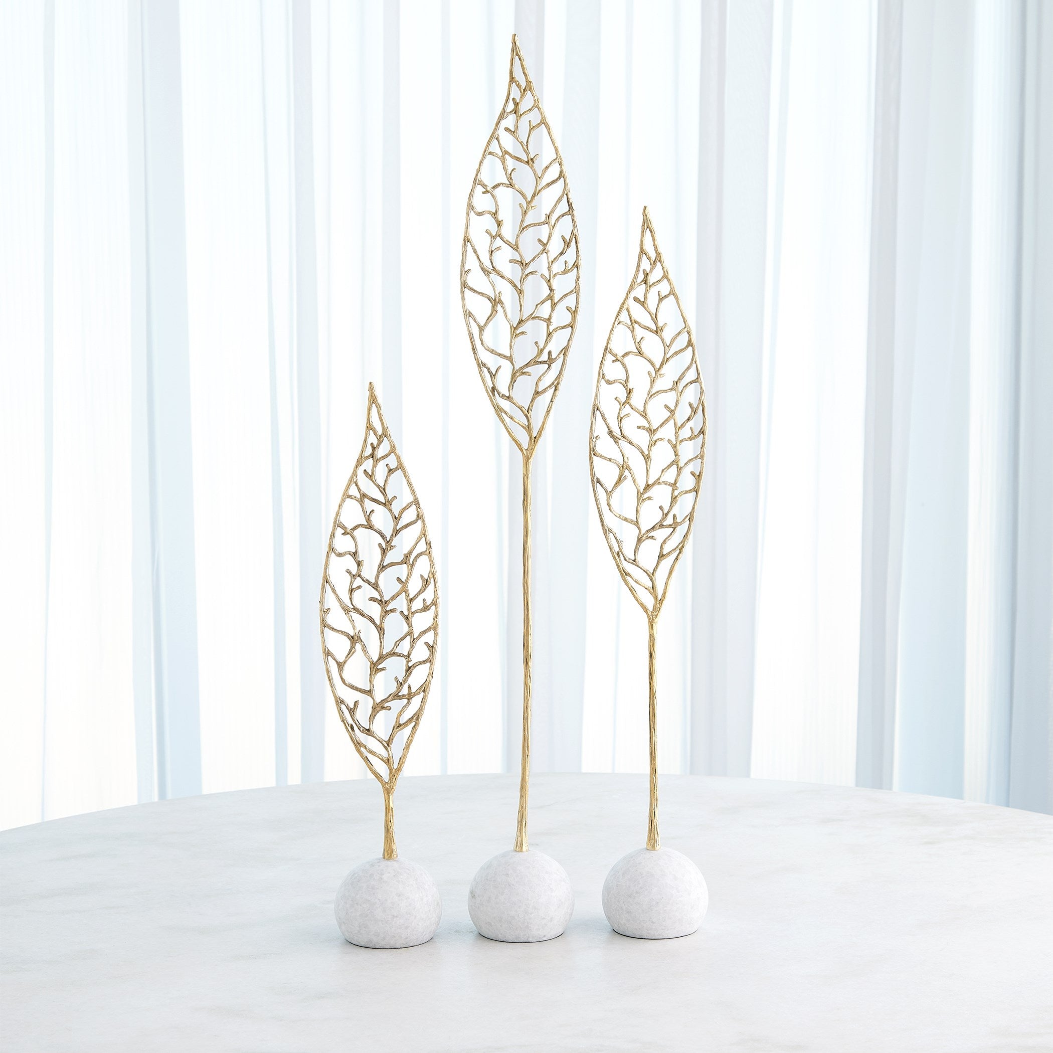 Global Views Sprig Sculpture