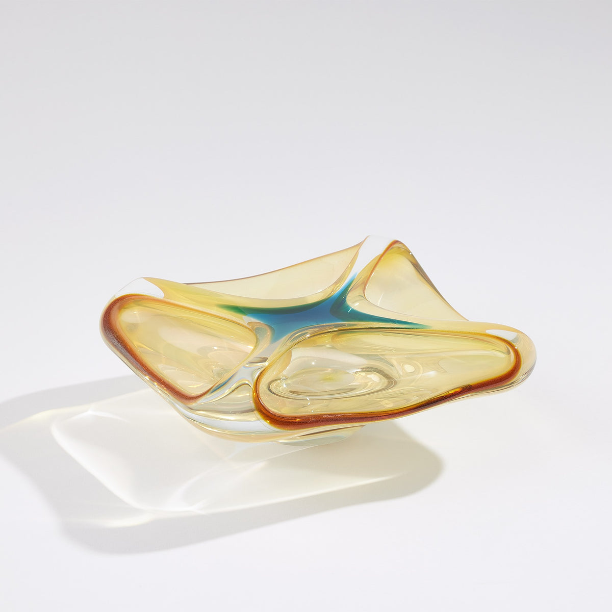 Global Views Quattro Vessel