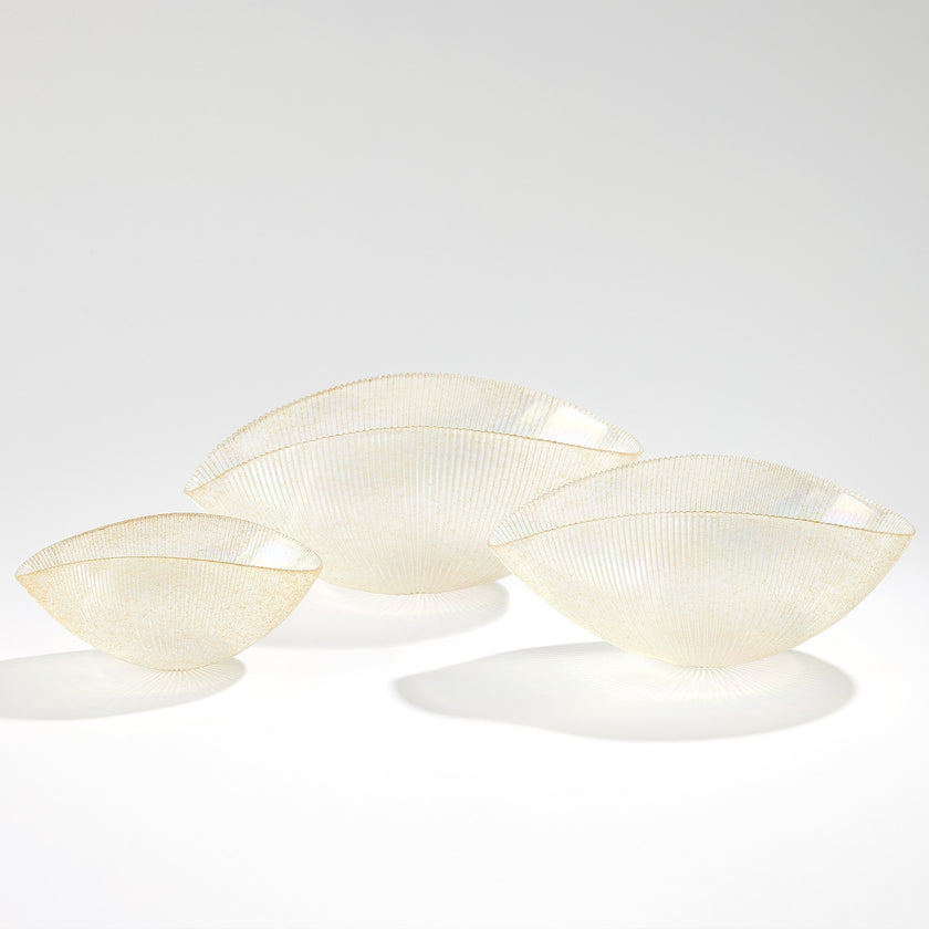 Global Views Pleated Bowl