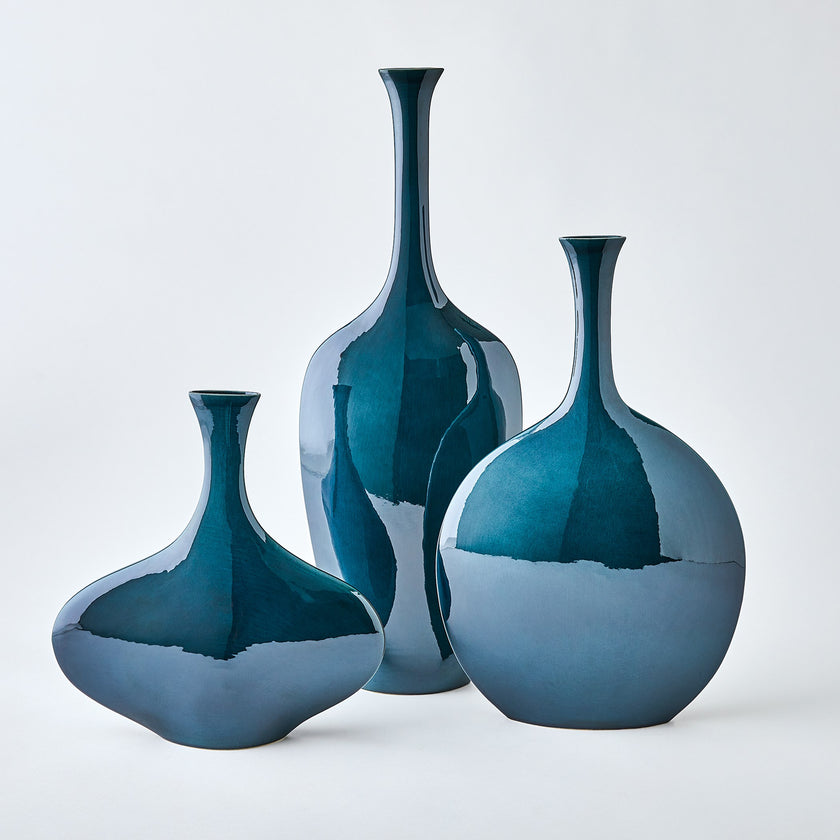 Global Views Silhouette Vase