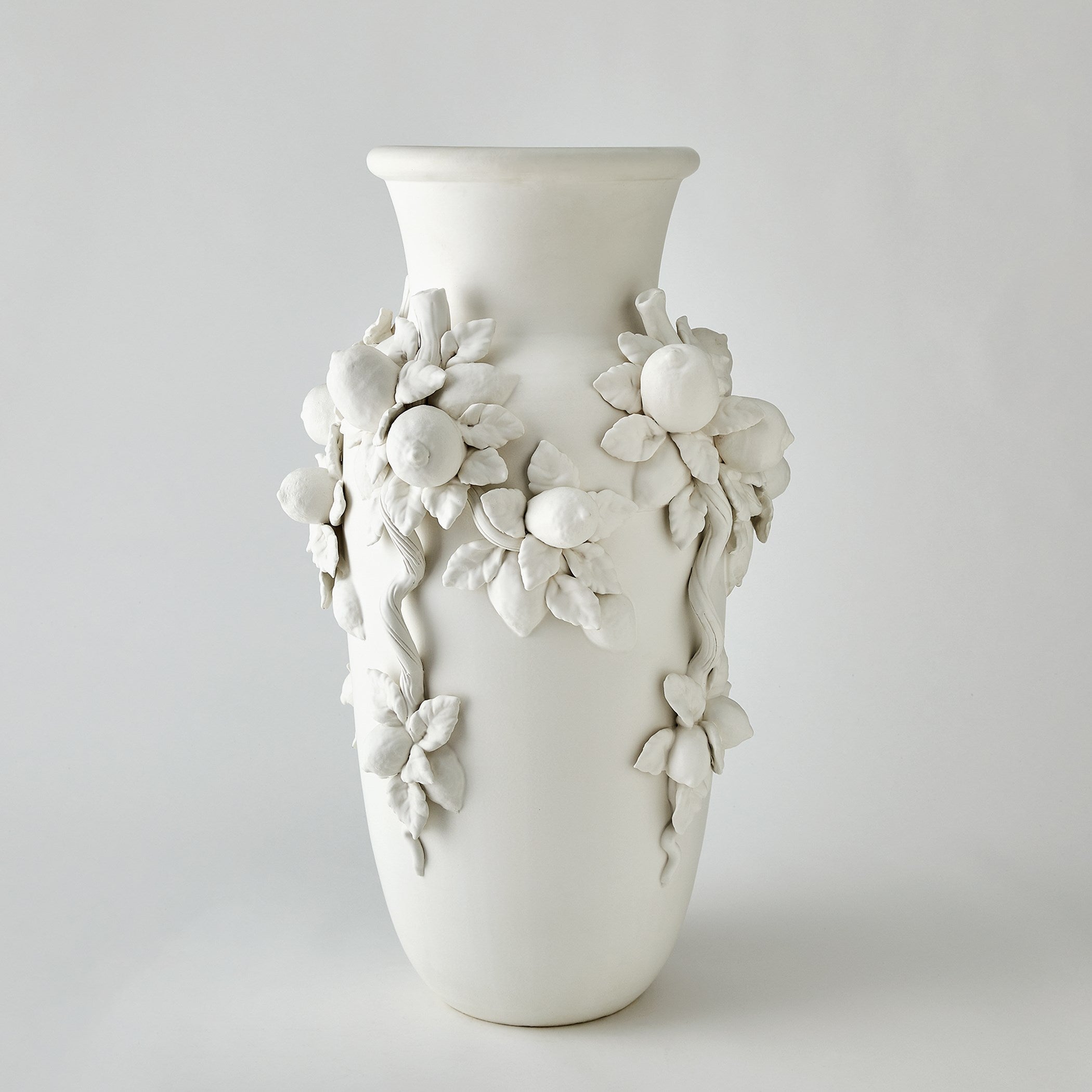 Global Views Villa Limone Urn Matte White