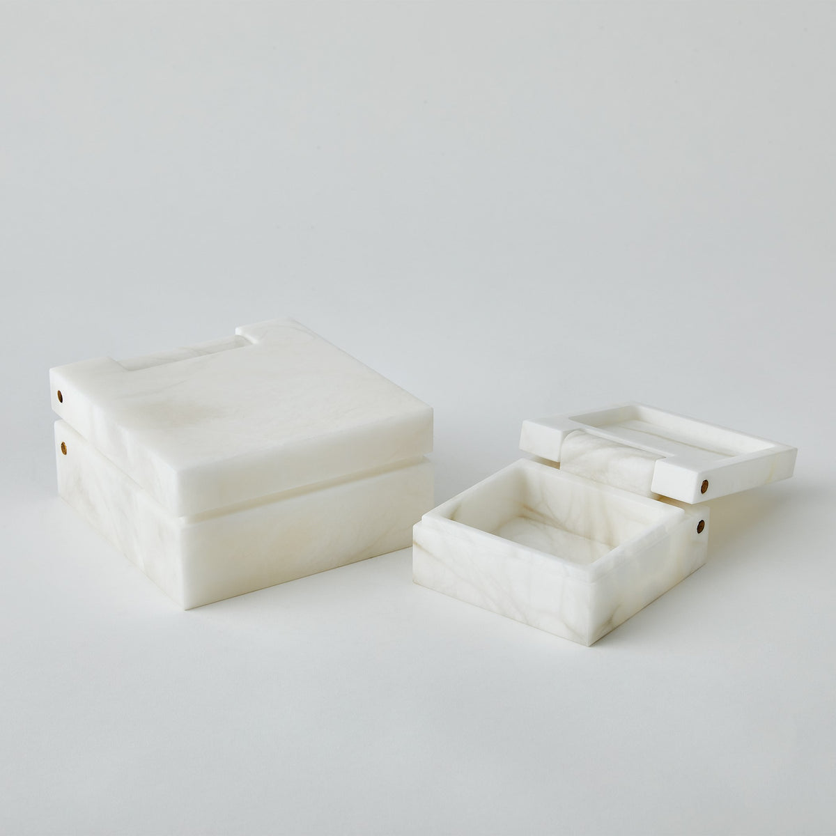Global Views Hinged Alabaster Box White