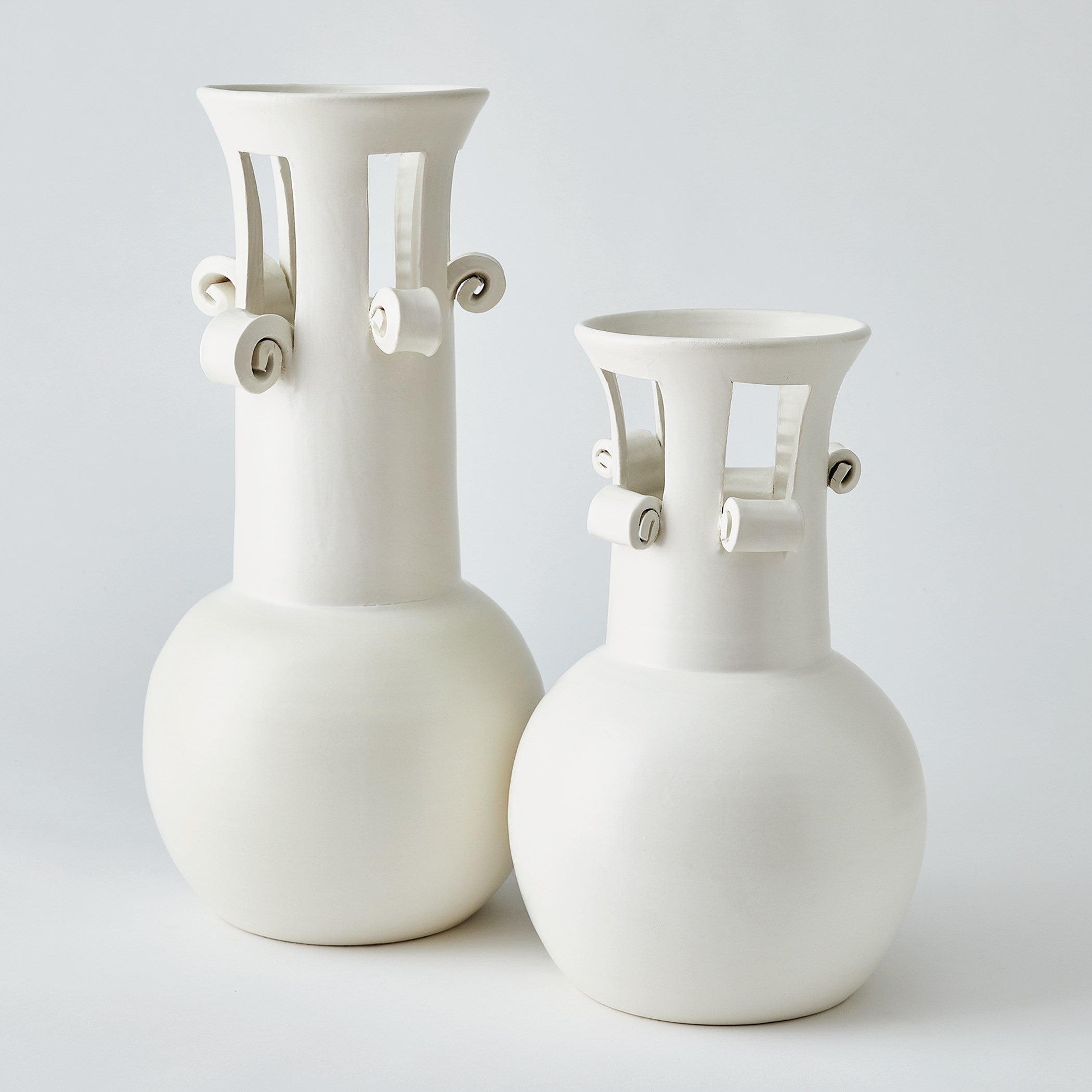 Global Views Spiral Handle Vase