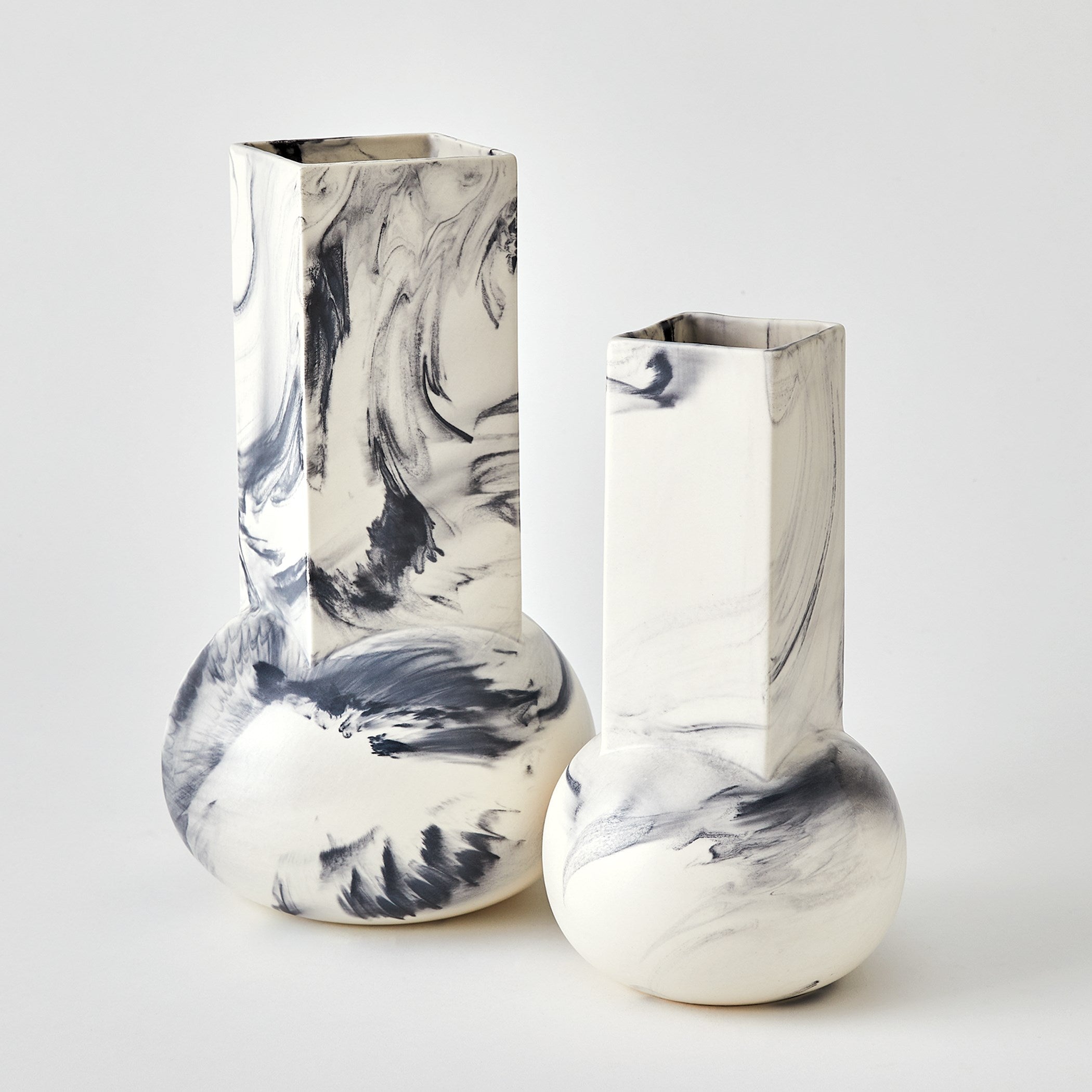 Global Views Crocus Vase Blue Marble