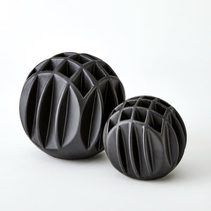 Global Views Bud Ball Vase Matte Black