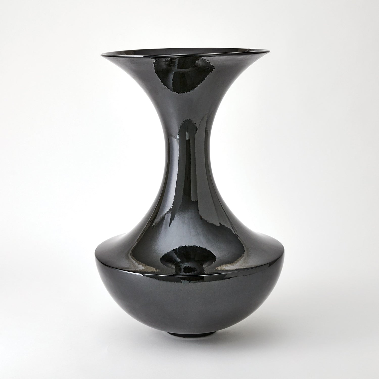 Global Views Trumpet Vase Black