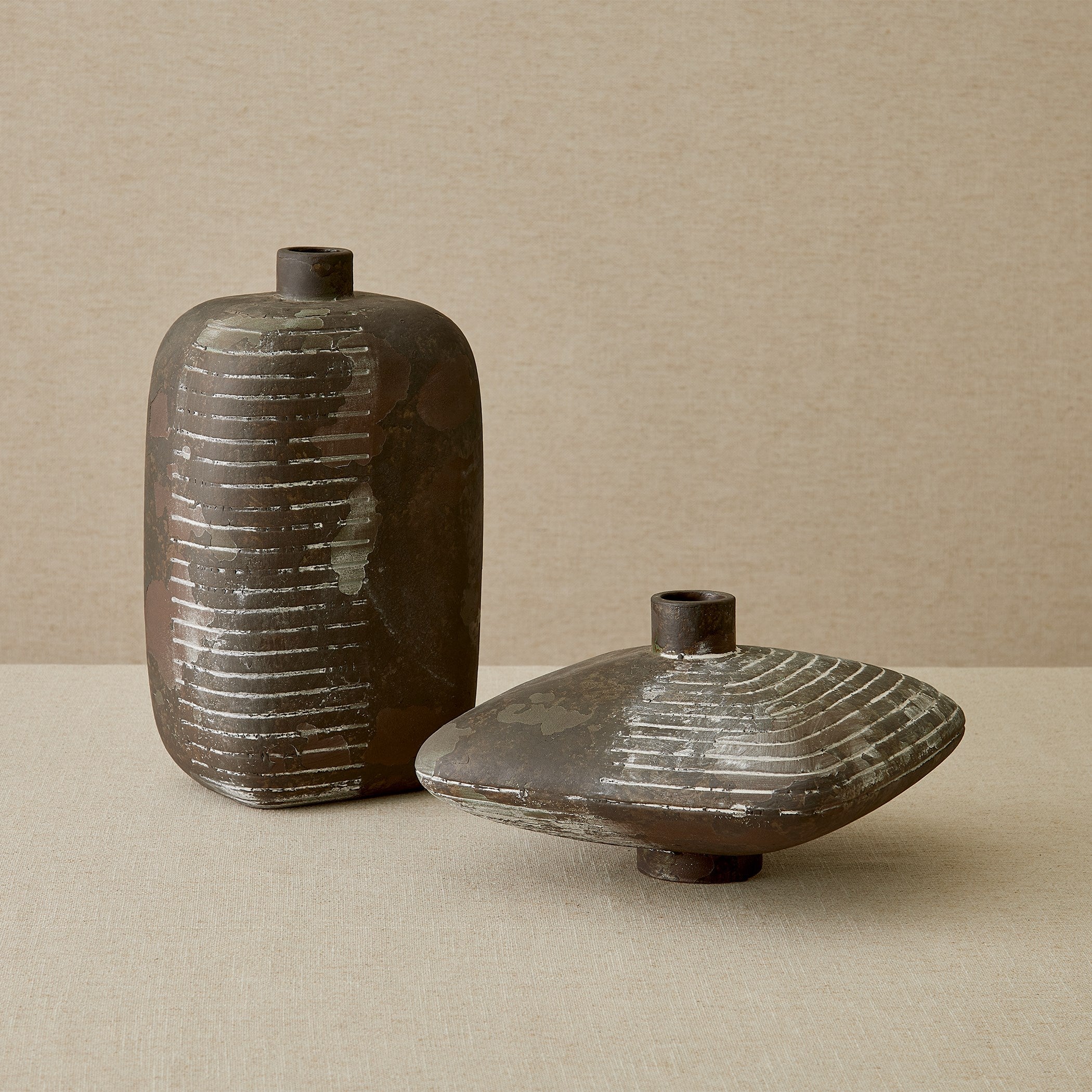 Global Views Lantern Vase Soot