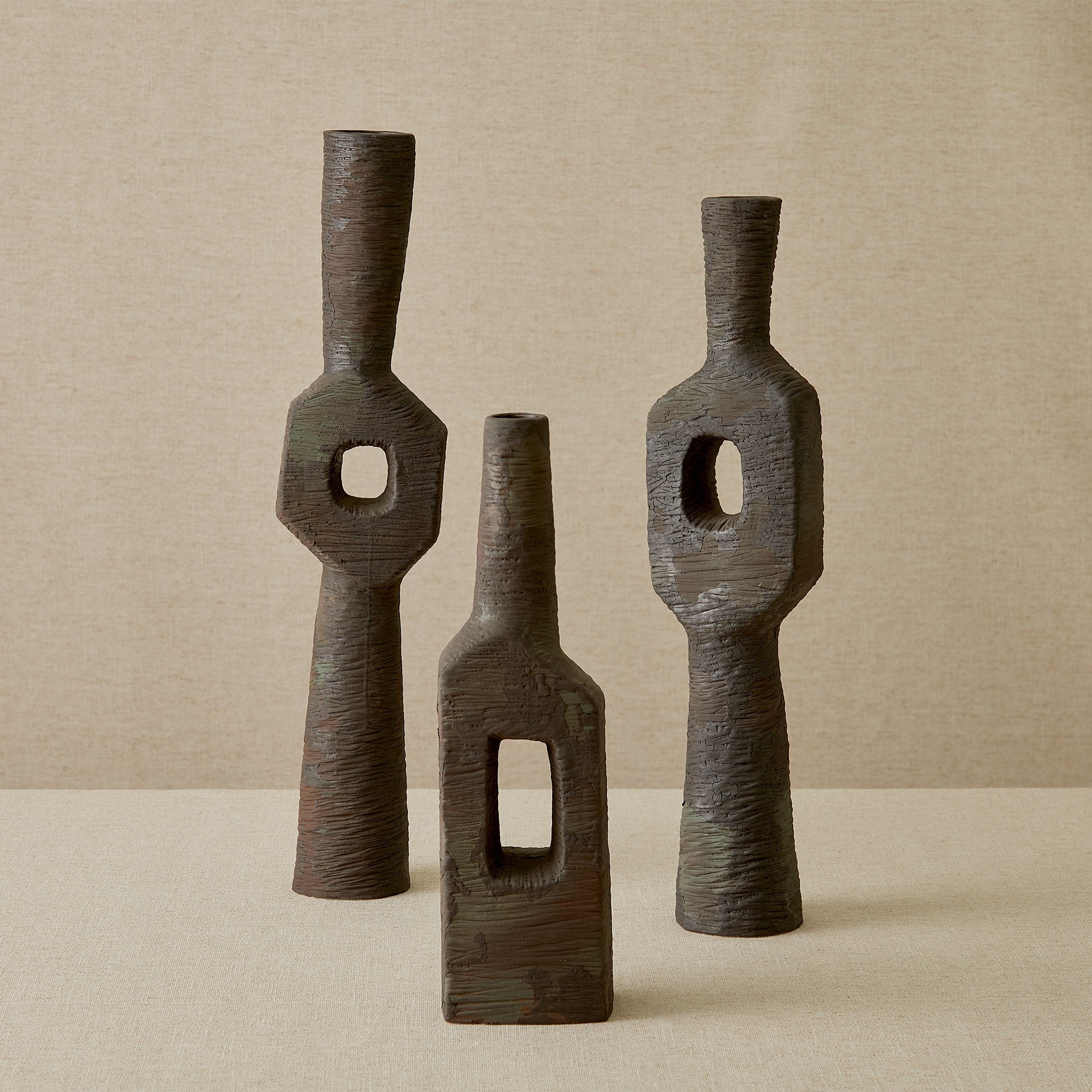 Global Views Ebba Vase Rugged Brown
