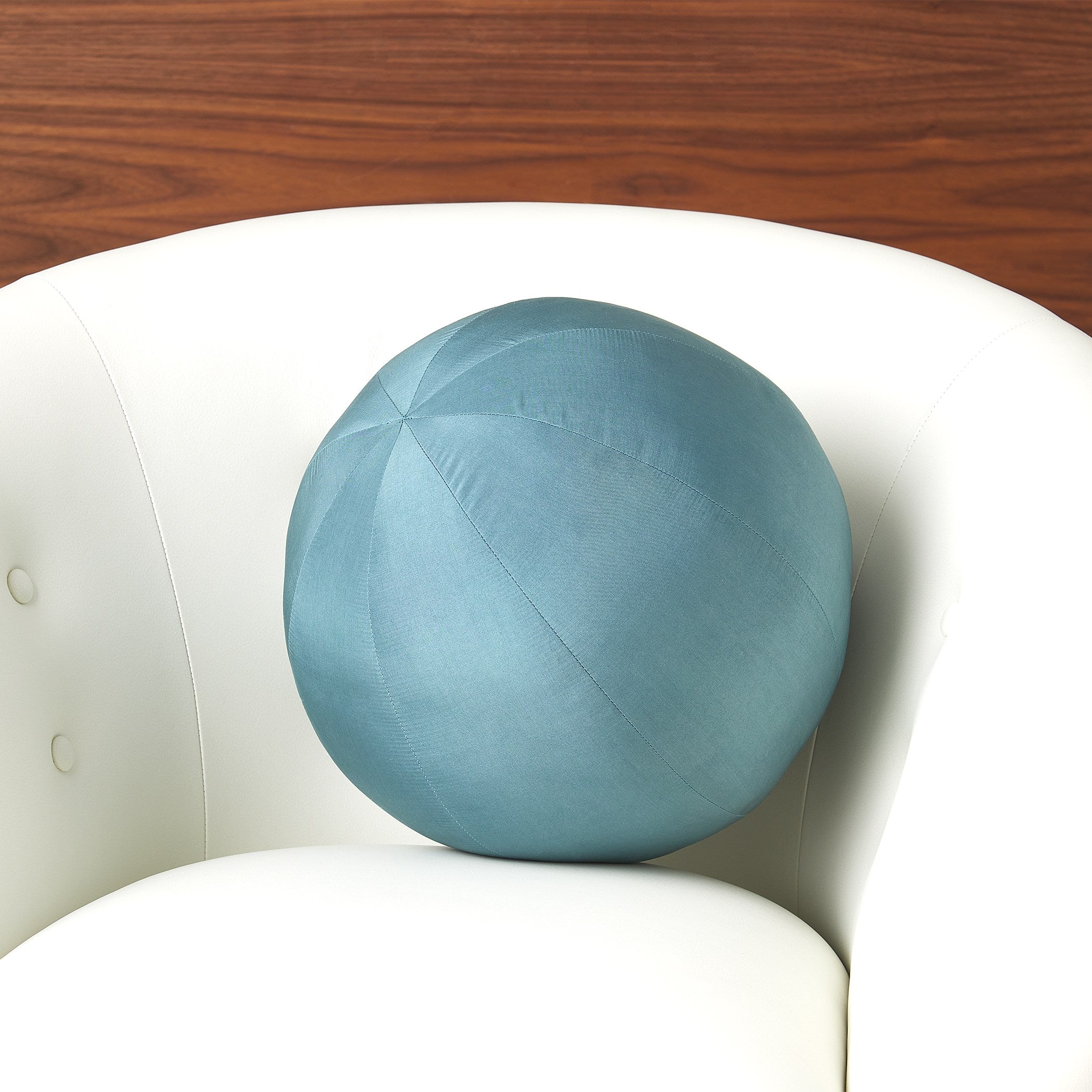 Global Views Ronde Pillow