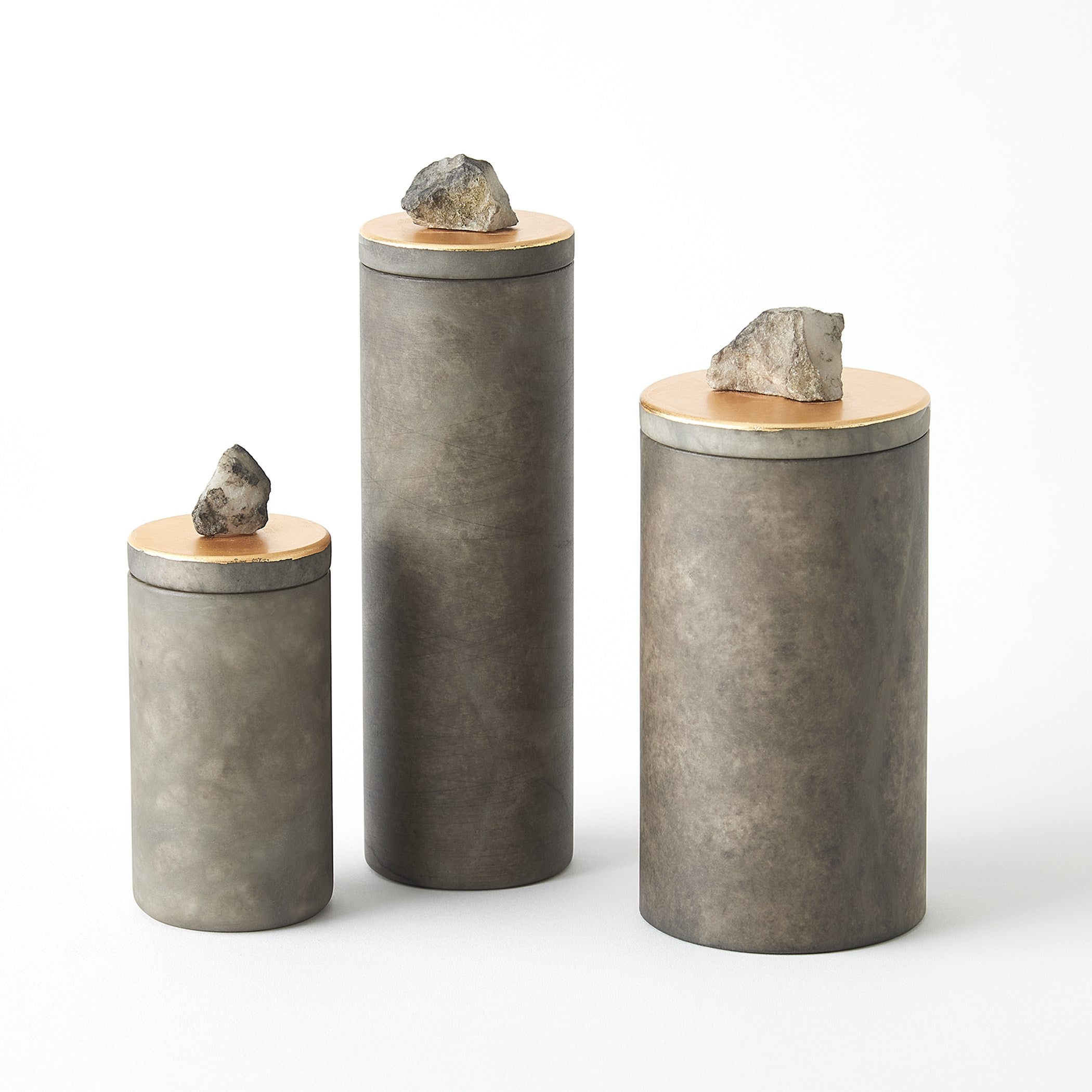 Global Views Quarry Jar Grey/Gold Leaf