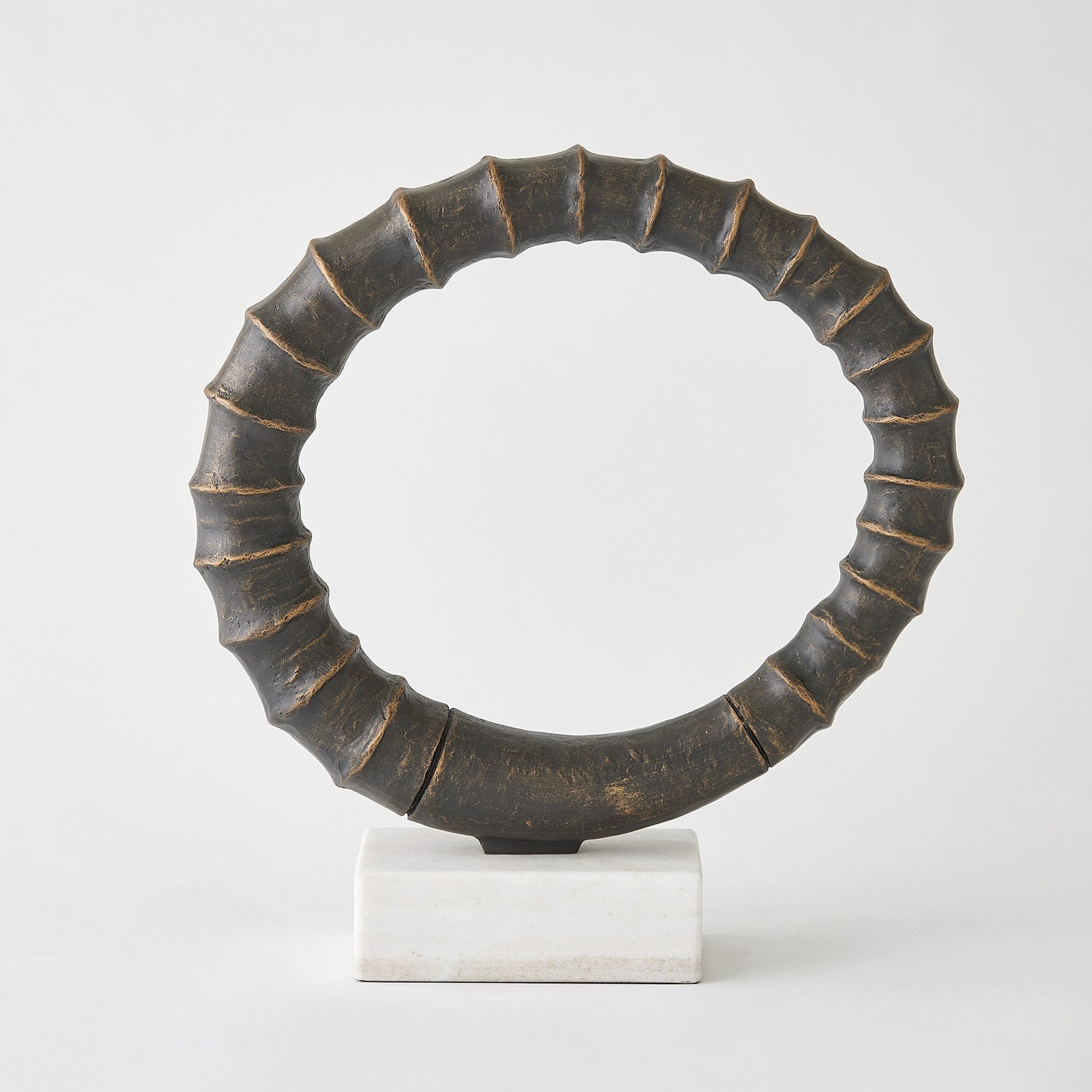 Global Views Infinity Horn Sculpture