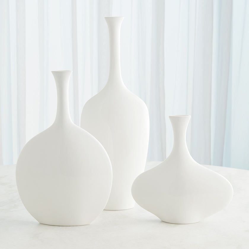 Global Views Silhouette Vase