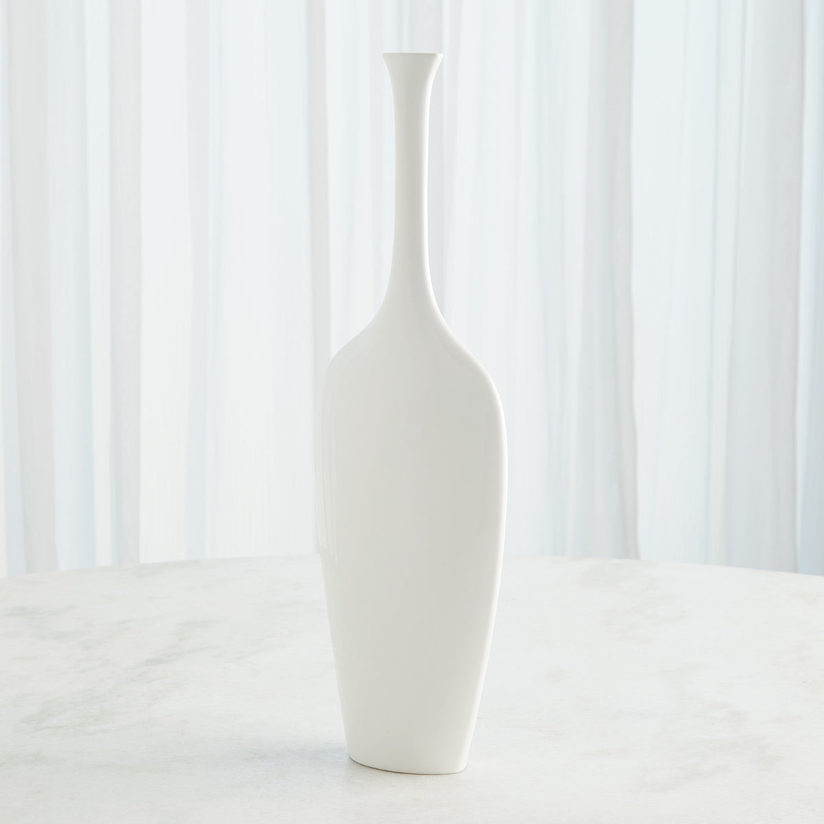 Global Views Silhouette Vase