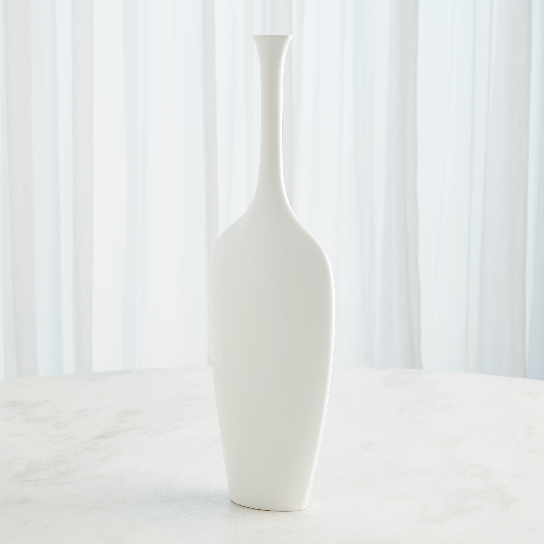 Global Views Silhouette Vase