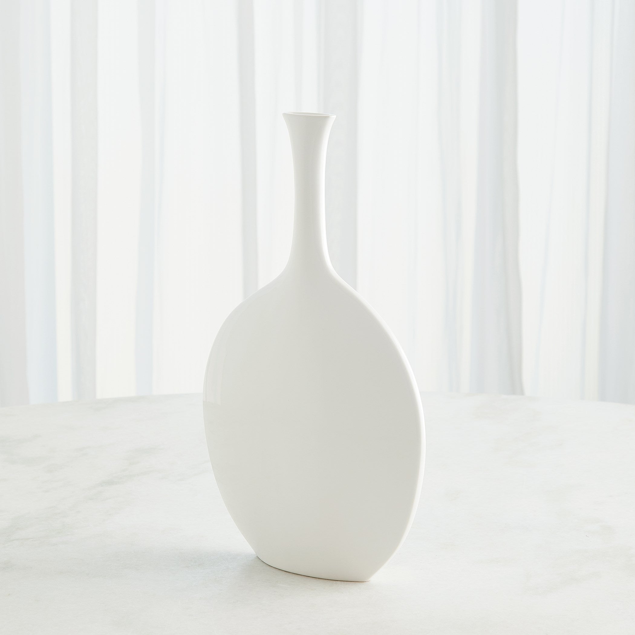 Global Views Silhouette Vase