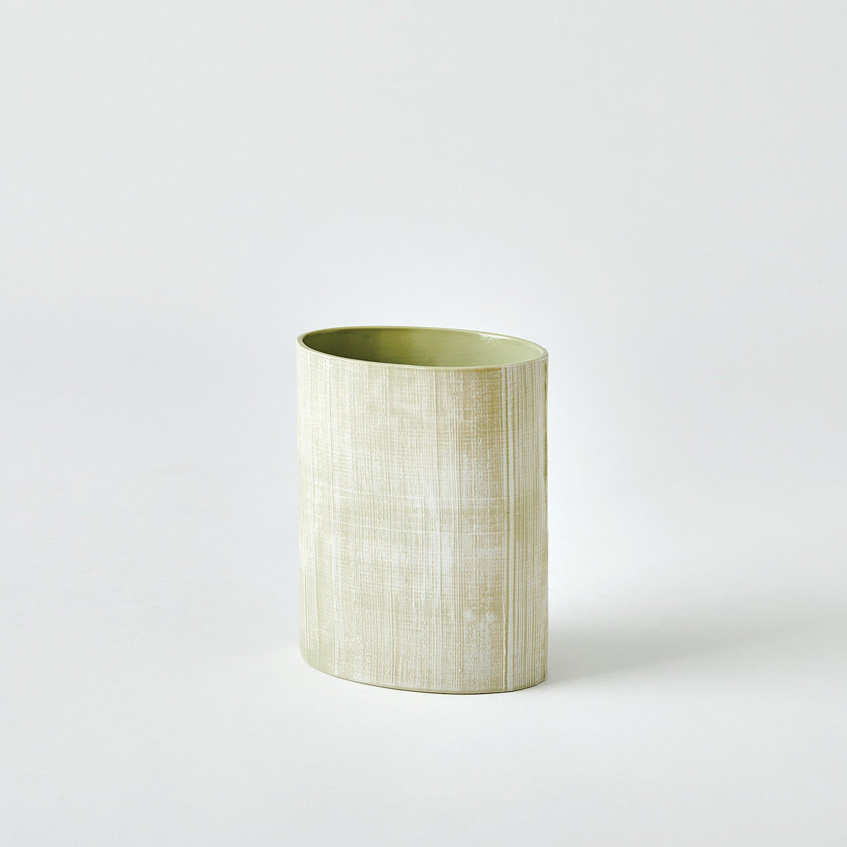 Global Views Cross Hatch Vase Celery