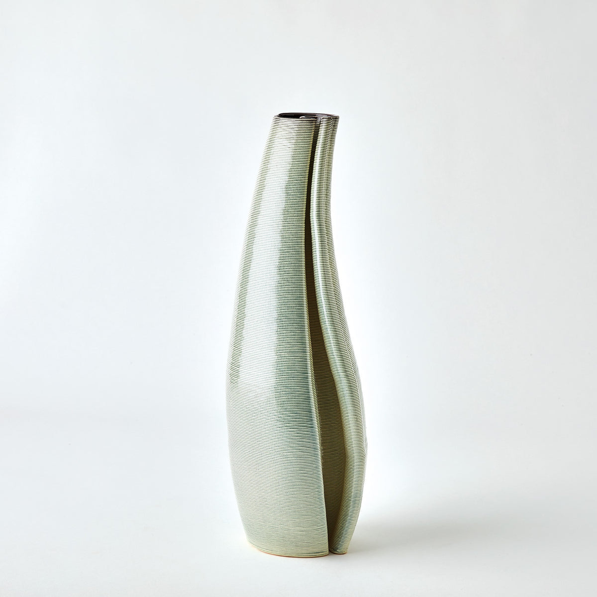 Global Views Rift Vase