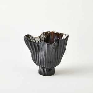 Global Views Folha Footed Vase 