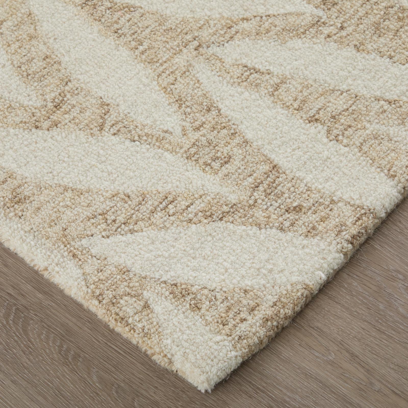 Feizy Wallace 8A37F Modern Floral & Botanical Rug in Tan/Ivory