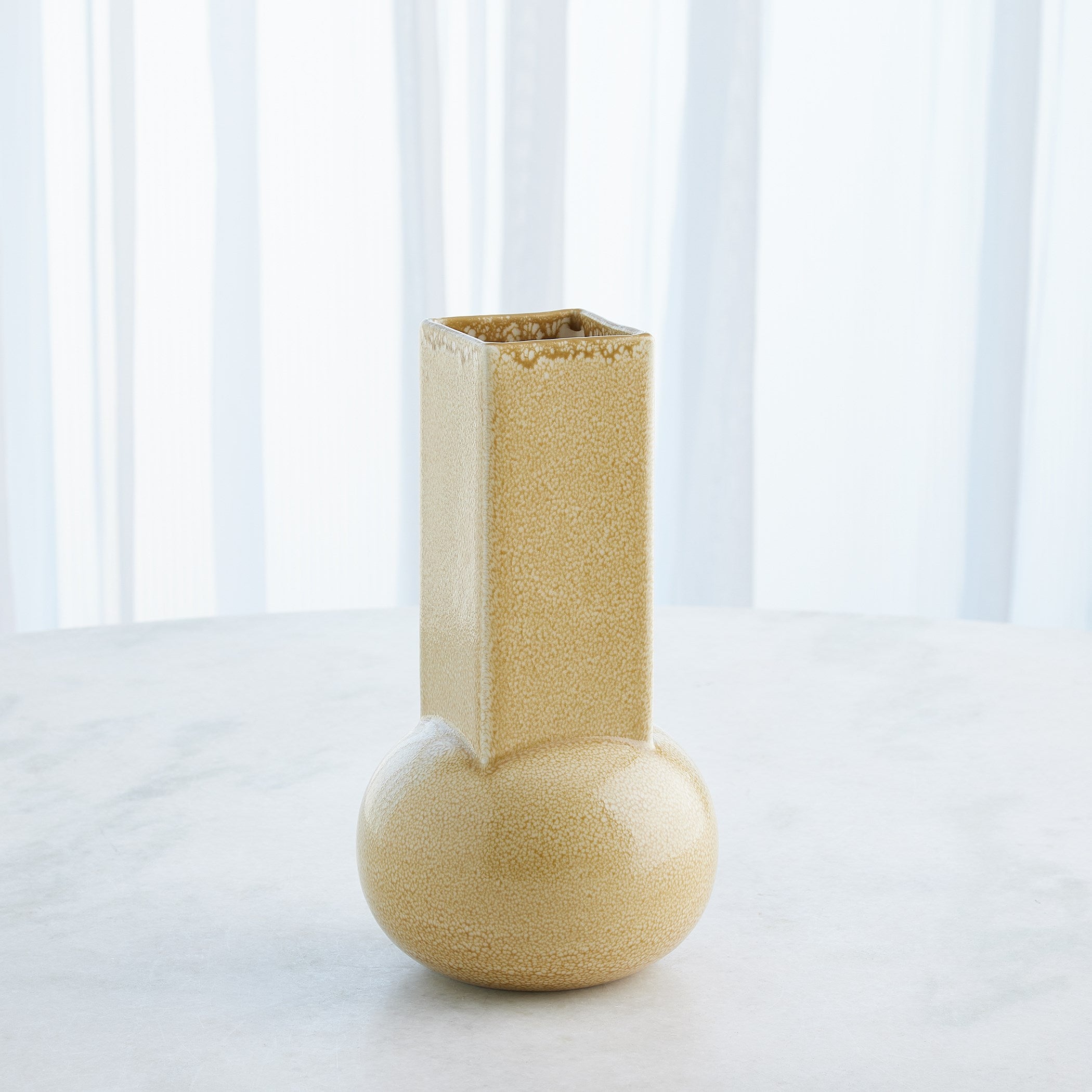 Global Views Crocus Vase Reactive