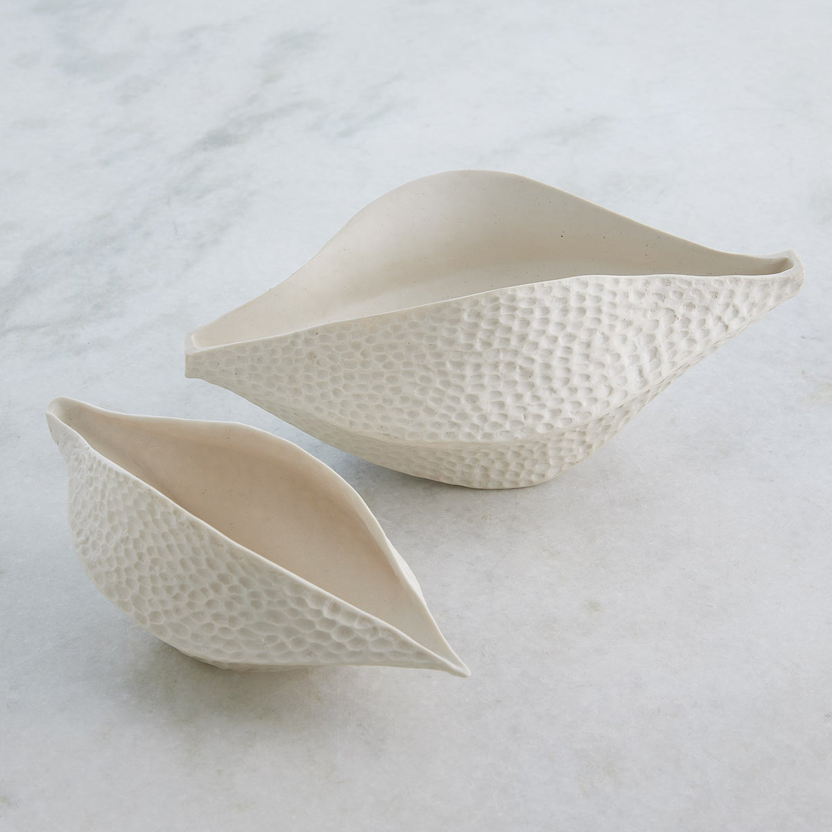 Global Views Porcelain Pod Matte White